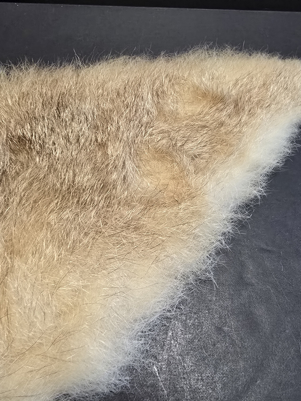 Vintage Fur Shawl Wrap Womens One Size Beige Handmade Quilted Satin Underside - Picture 13 of 16